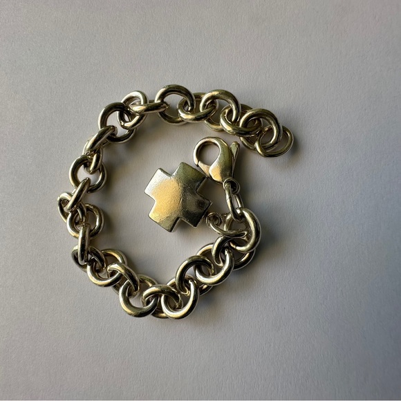 Tiffany & Co. 925 Silver 7.50in-19,5cm Cross Tag Charm Bracelet - Picture 14 of 16
